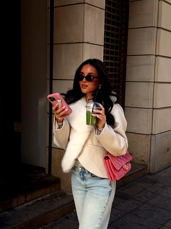 zoeliss instagram image archive image