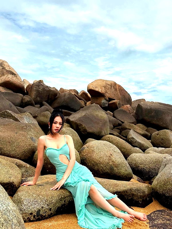 lyhythuedoxinh instagram image archive image