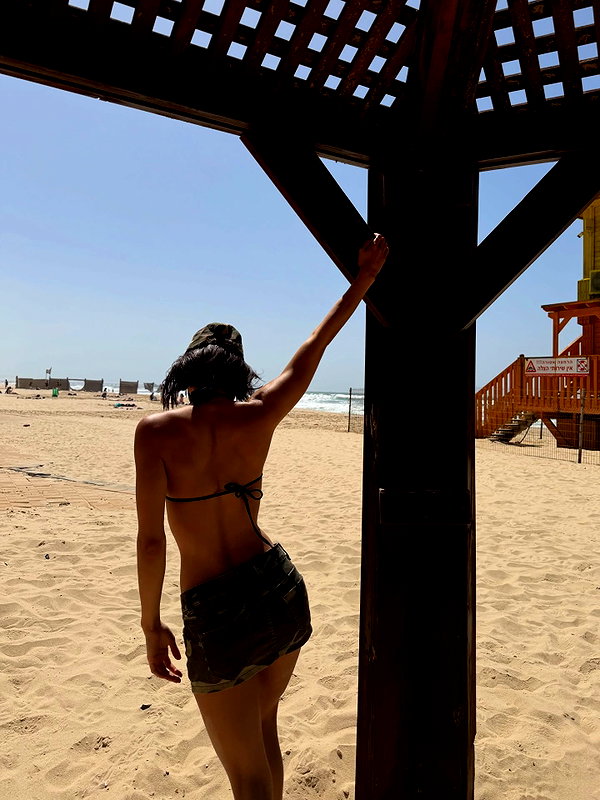 efrat_elmalich instagram image archive image