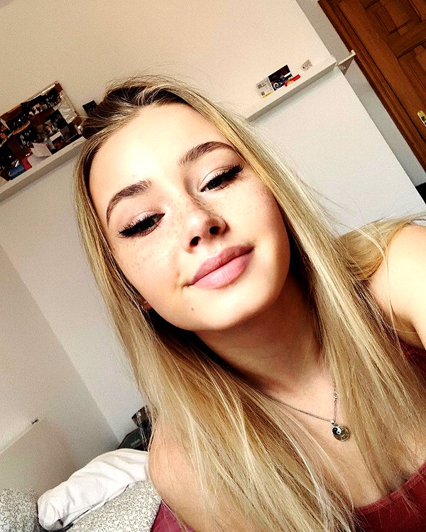 lilih instagram image archive image