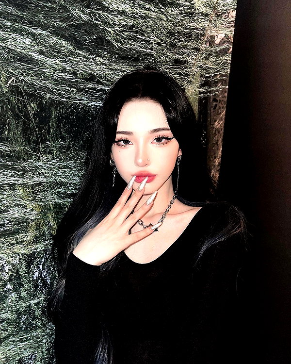yuna_1_27 instagram image archive image