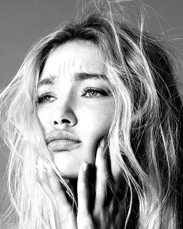 gigihadid instagram image archive image
