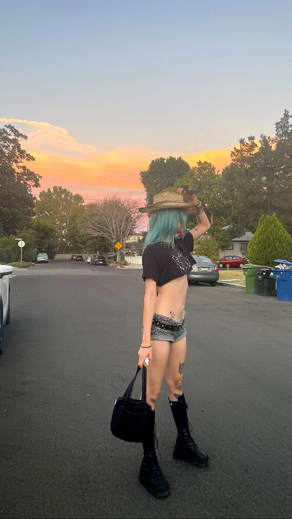 haileylayfield instagram image archive image