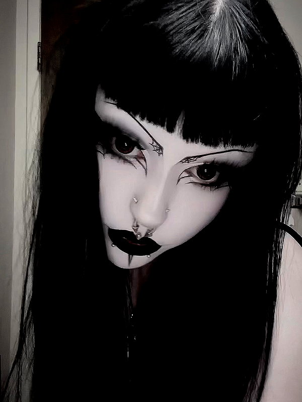kittenfangsxx instagram image archive image