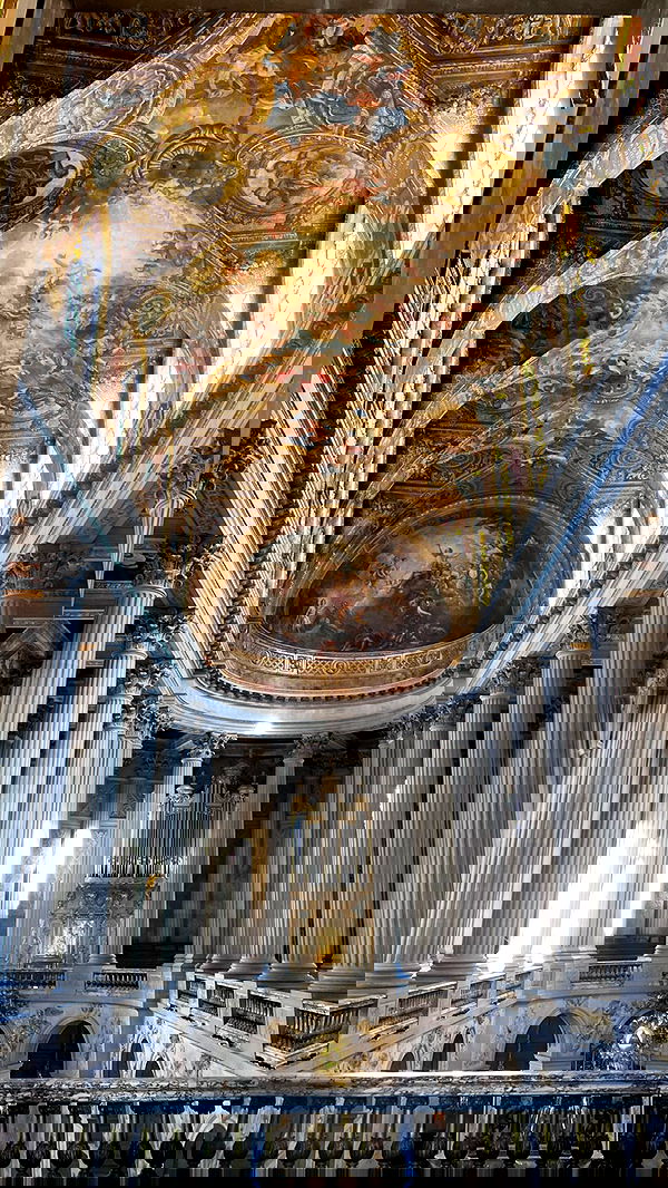 leonanaomii image ~ Altpins