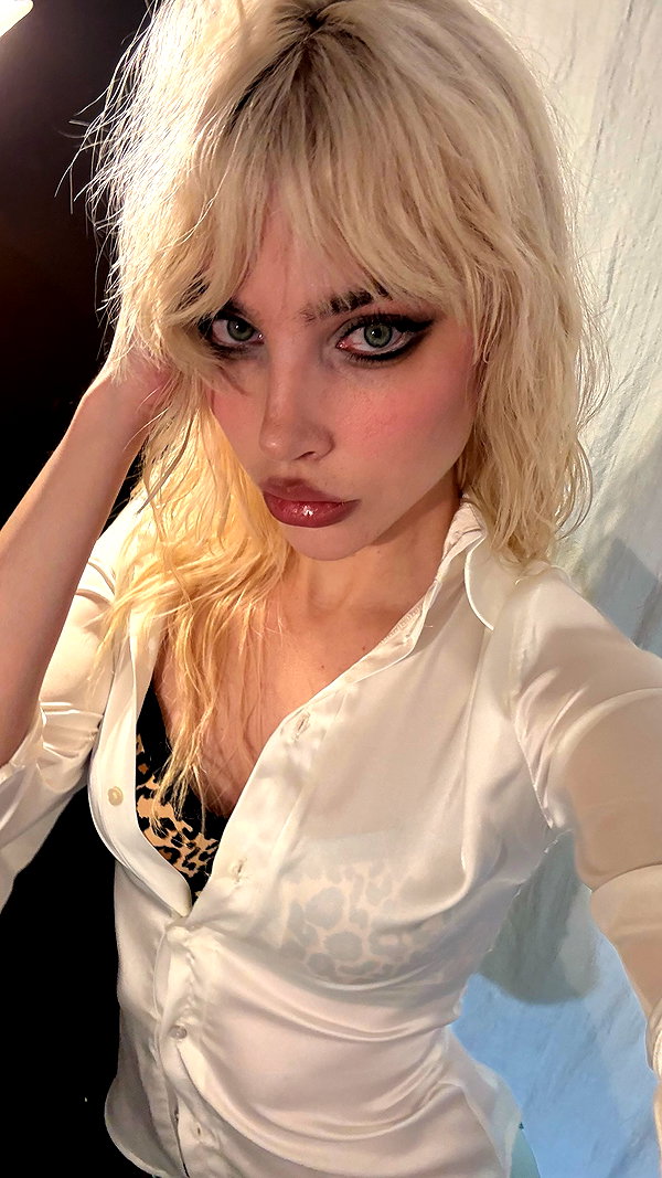 alien.hanna instagram image archive image