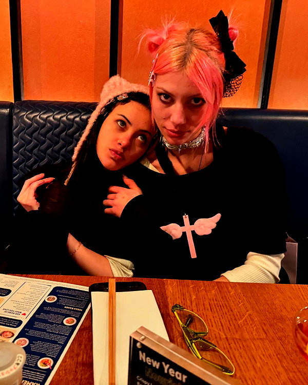 leonanaomii instagram image archive image
