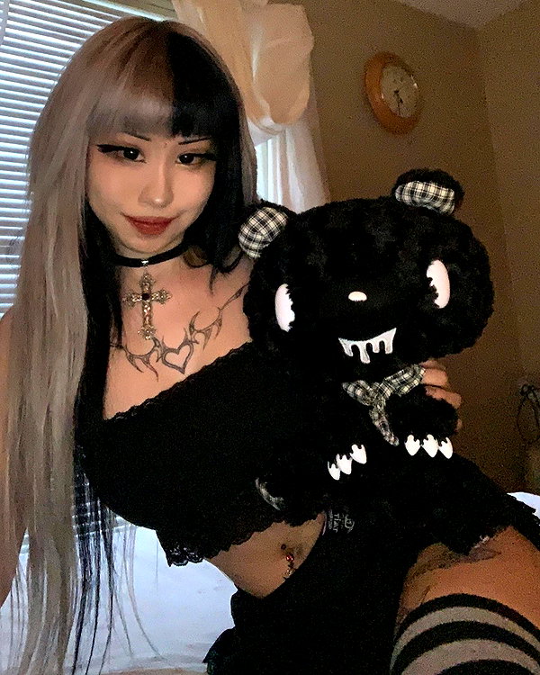 gargoyol instagram image archive image