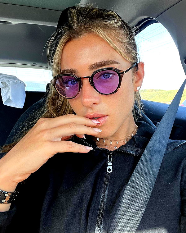 annezivi instagram image archive image
