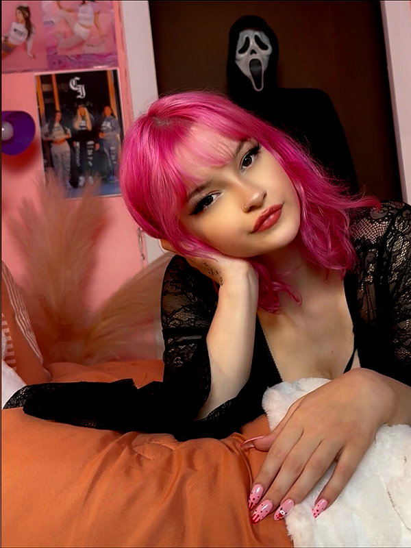 nolegsgirl archive image