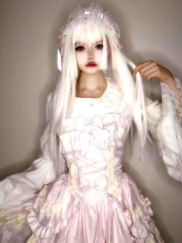 mie.llune instagram image archive image