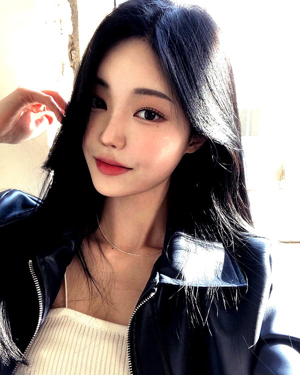 daxbin instagram image archive image
