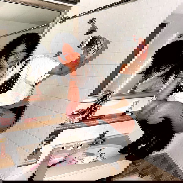 nevaaadaa nevaaadaa archive image