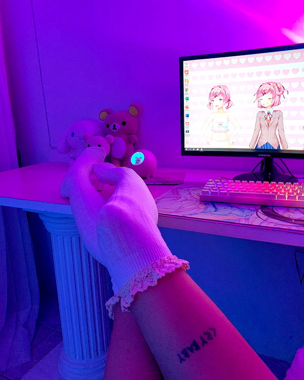 jadelaverne instagram image archive image