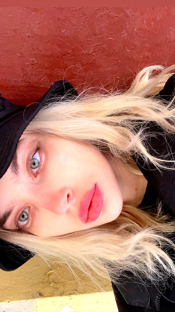 alien.hanna instagram image archive image