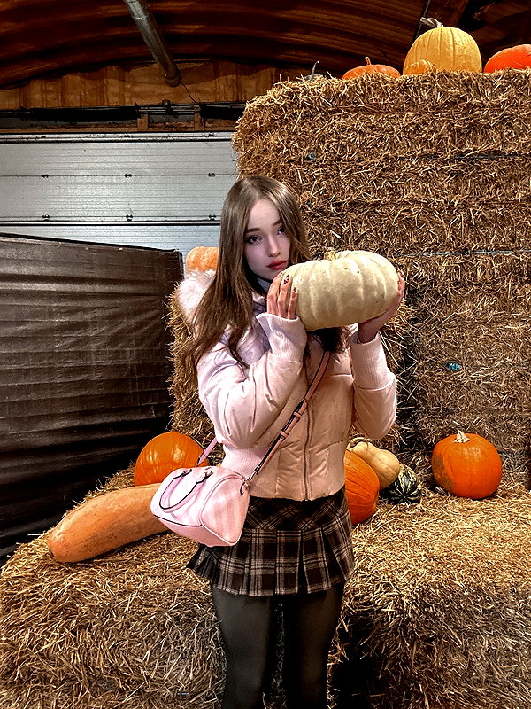1uvgabi instagram image archive image