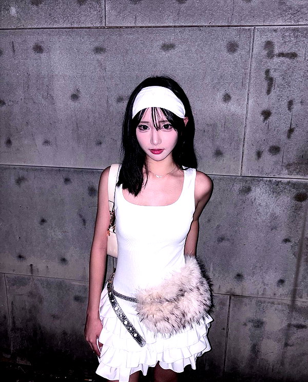 yyac.7_ instagram image archive image