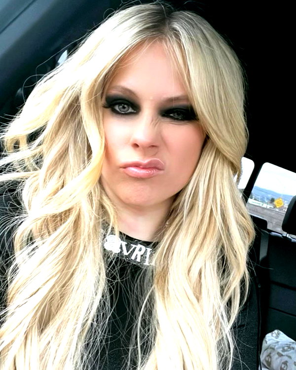 avrillavigne instagram image archive image