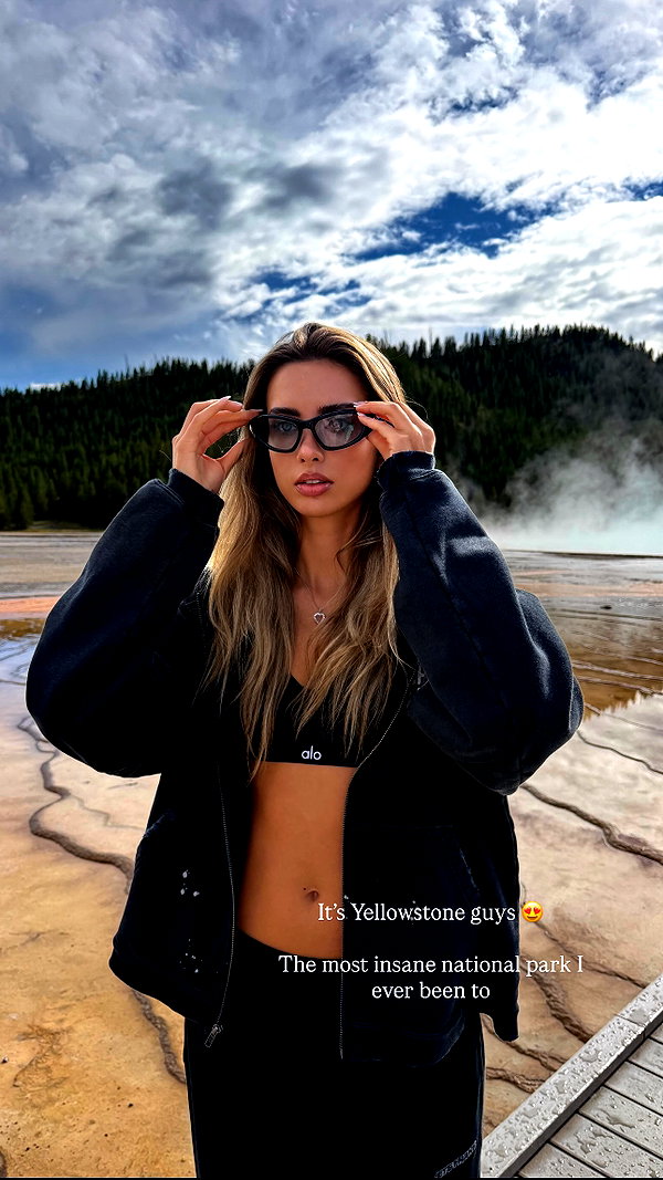 lizakovalenkoo instagram image archive image