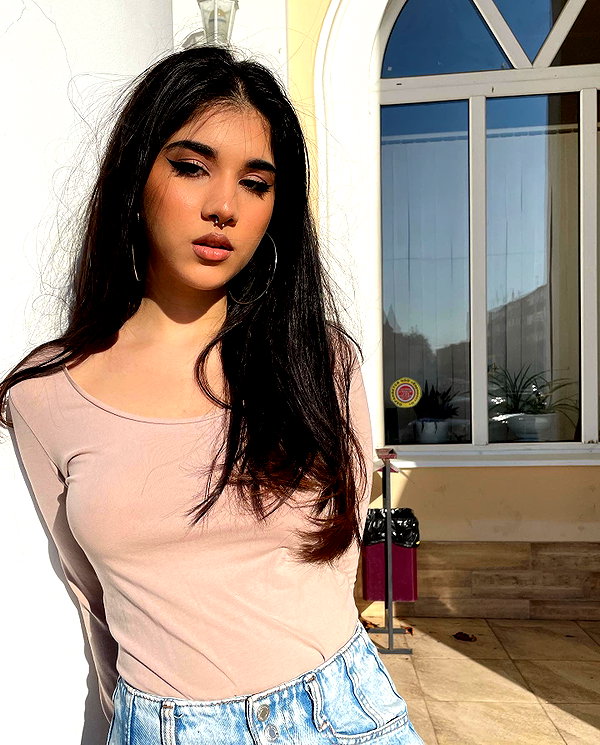 owlydiaa instagram image archive image