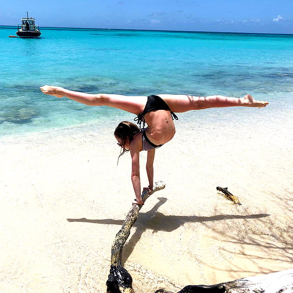 ellianawalmsley instagram image archive image