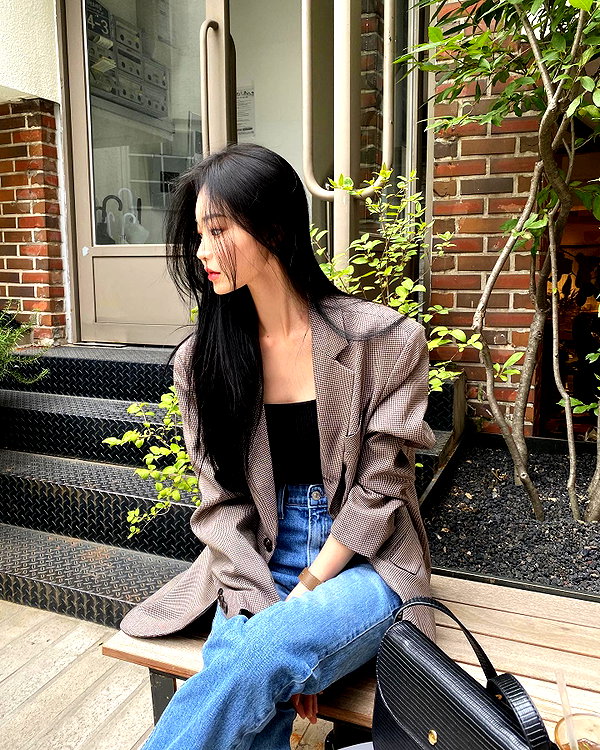 daxbin instagram image archive image