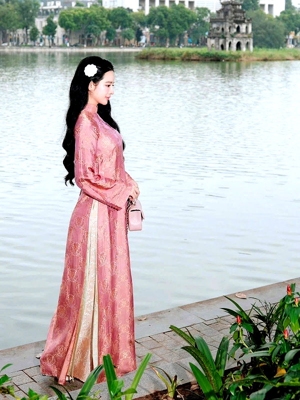 lyhythuedoxinh instagram image archive image