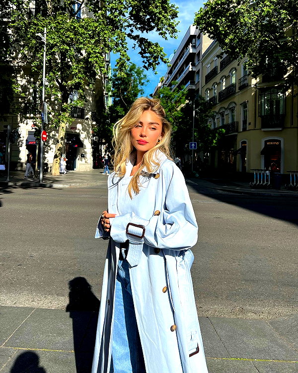maya.keyy instagram image archive image