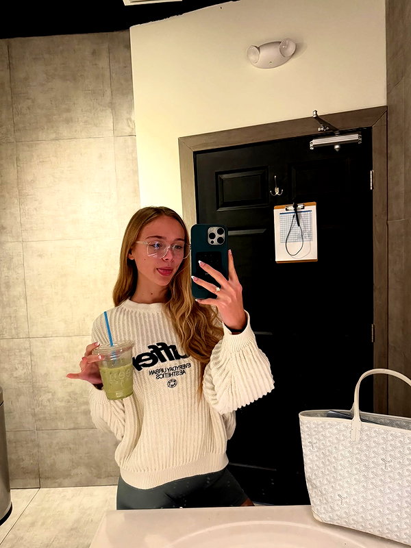 kyla.doddsss instagram image archive image