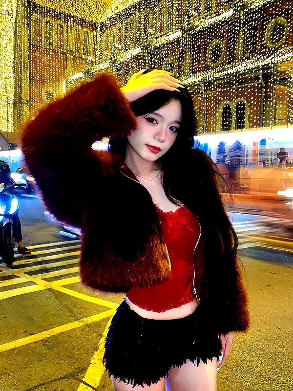 lyhythuedoxinh instagram image archive image