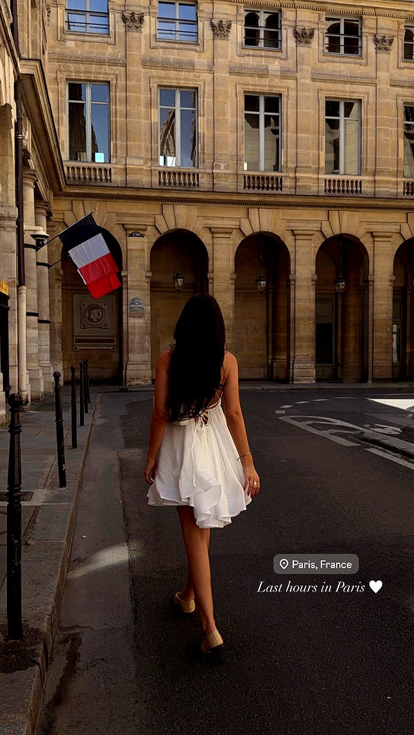 zoeliss instagram image archive image