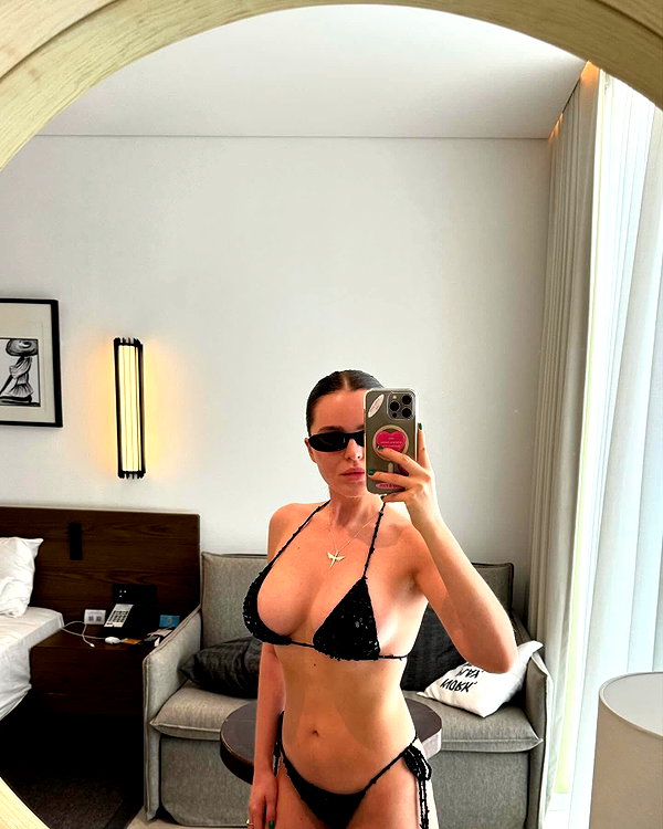 flawlessa instagram image archive image