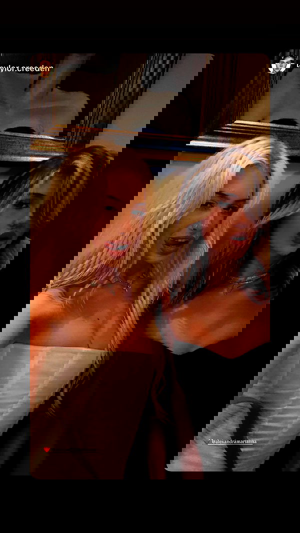 alexandramarianna alexandramarianna archive image