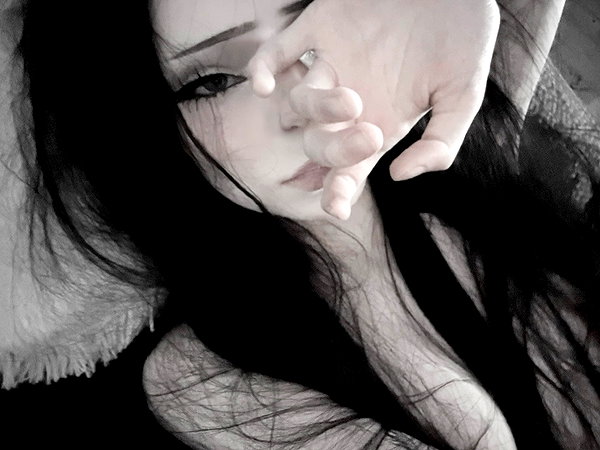annaemiliaz instagram image archive image