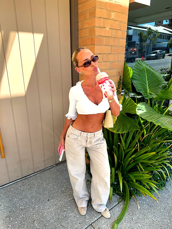 allieauton instagram image archive image