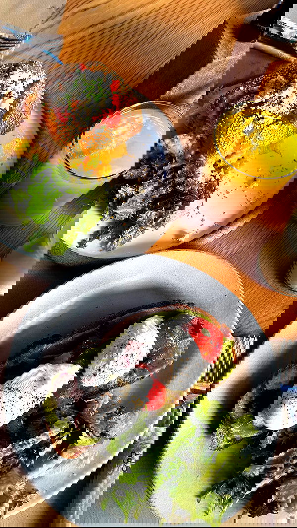 giangg._ giangg._ archive image