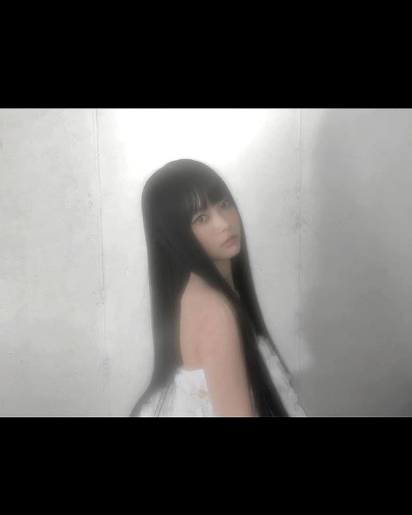 hhh.e_c.v instagram image archive image