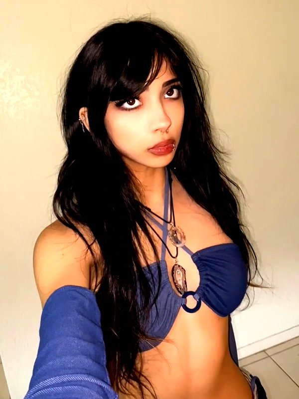 klarissasalazar klarissasalazar archive image