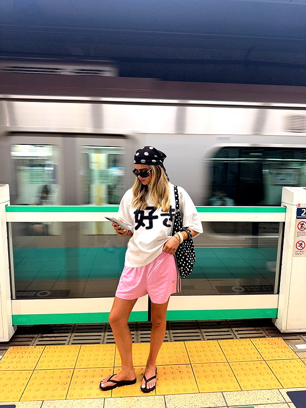 sophadophaa_ instagram image archive image