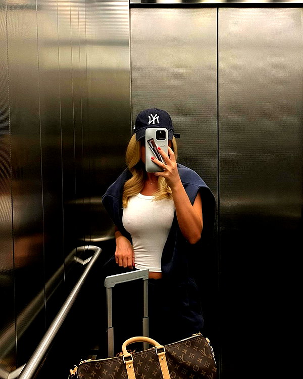 allieauton instagram image archive image