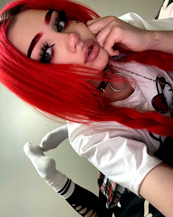vik4au instagram image archive image