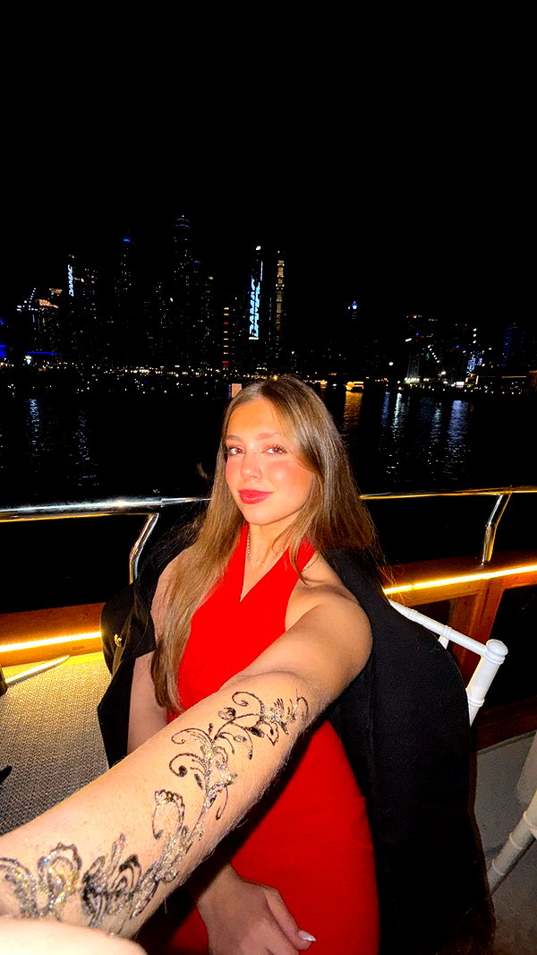mishel_d_ instagram image archive image