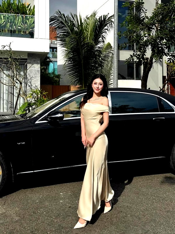 lyhythuedoxinh instagram image archive image