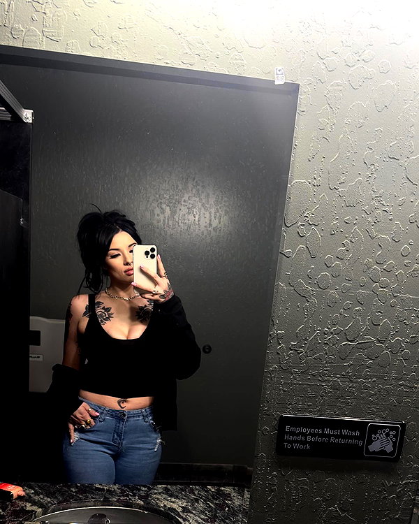 laylafleet1 instagram image archive image