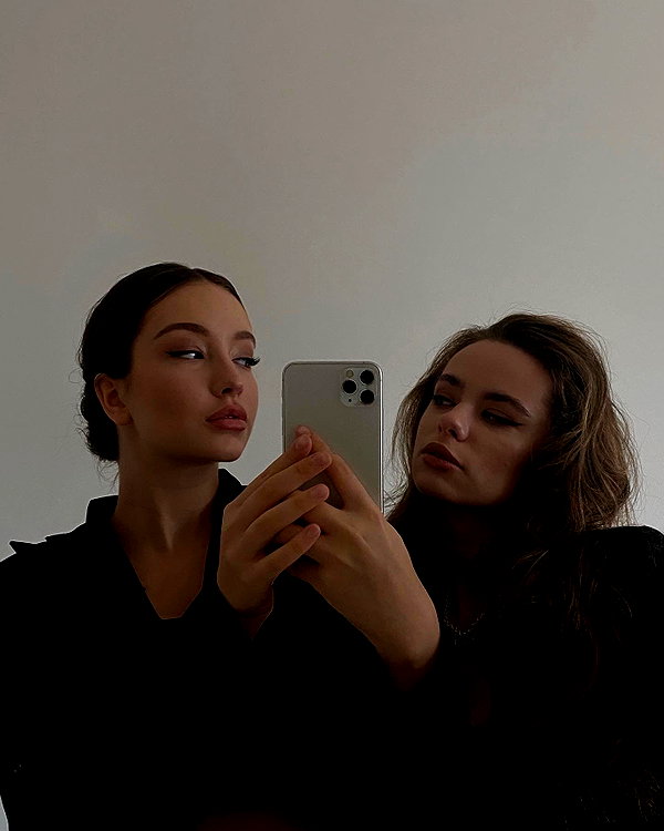 veroni22ka instagram image archive image