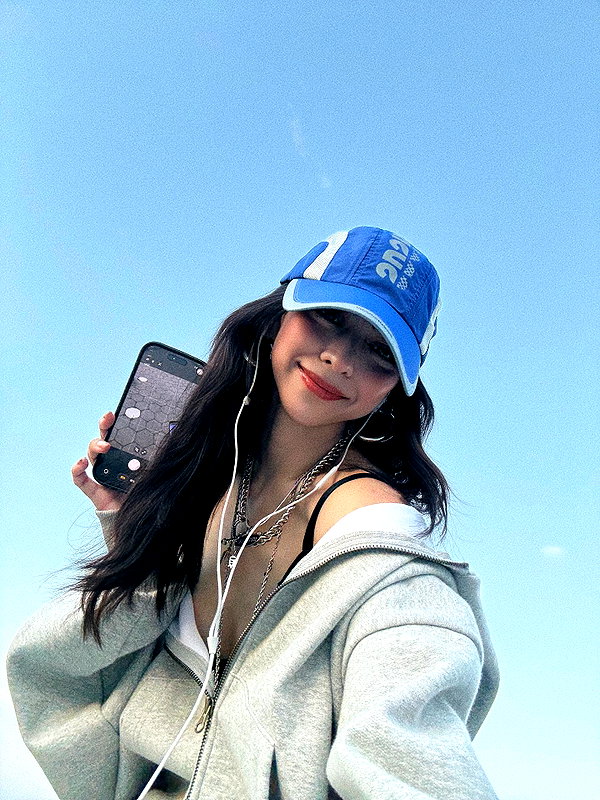 badthingalwaysg instagram image archive image