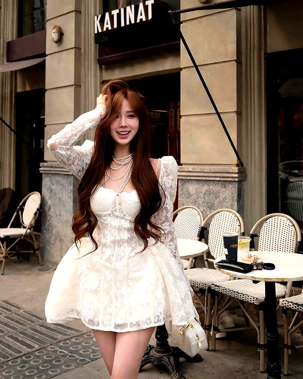 lyhythuedoxinh instagram image archive image