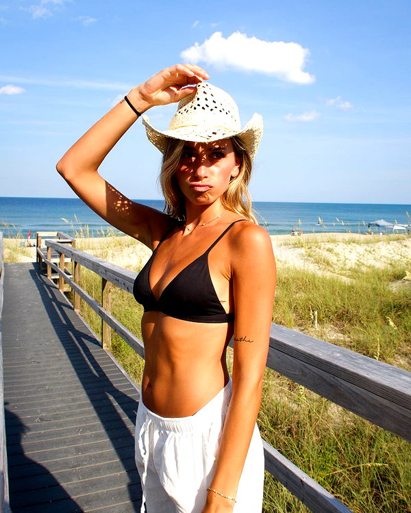 sadieemckennaa instagram image archive image