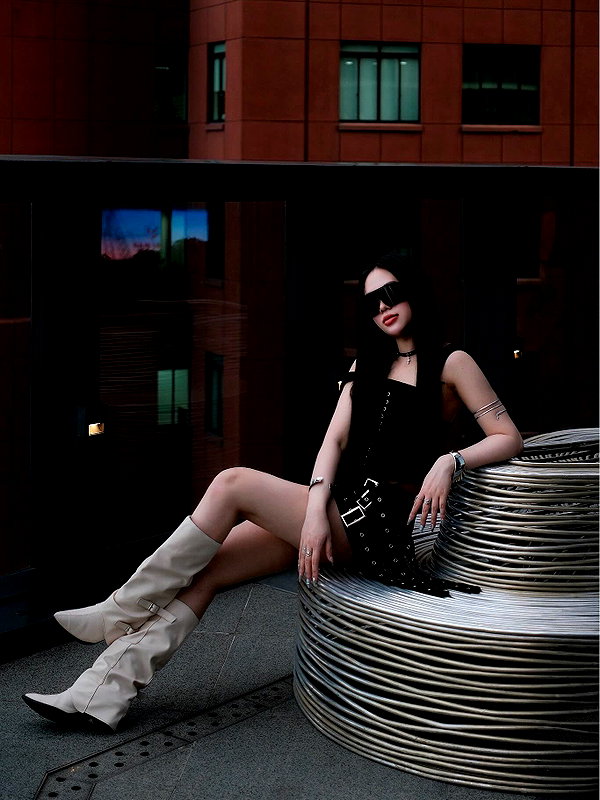 lyhythuedoxinh instagram image archive image