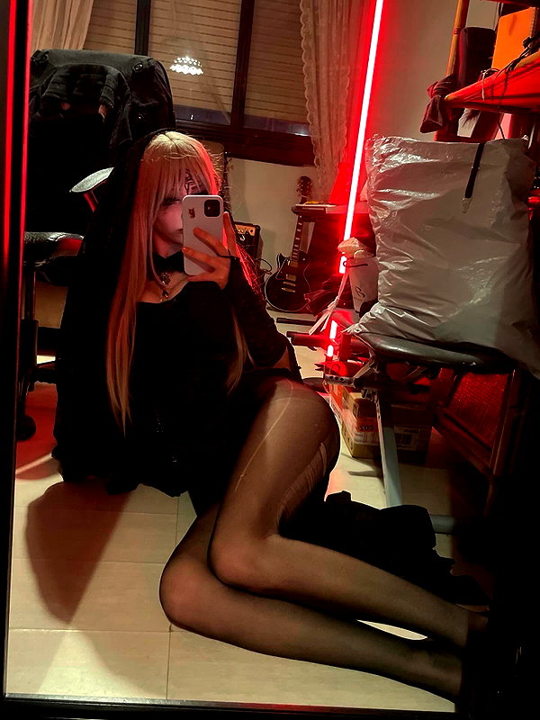 fuckinncutee fuckinncutee archive image